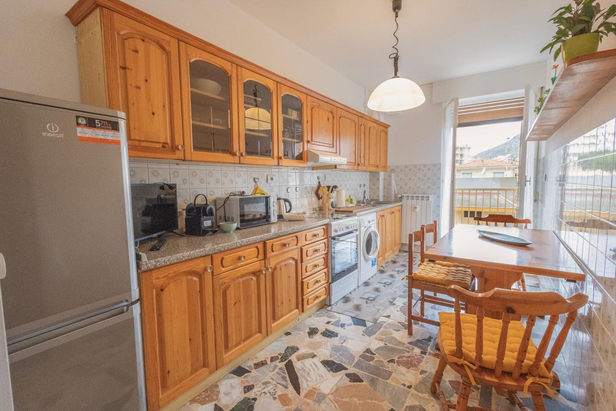 Appartamento La Casa Della Posta Vallecrosia Esterno foto
